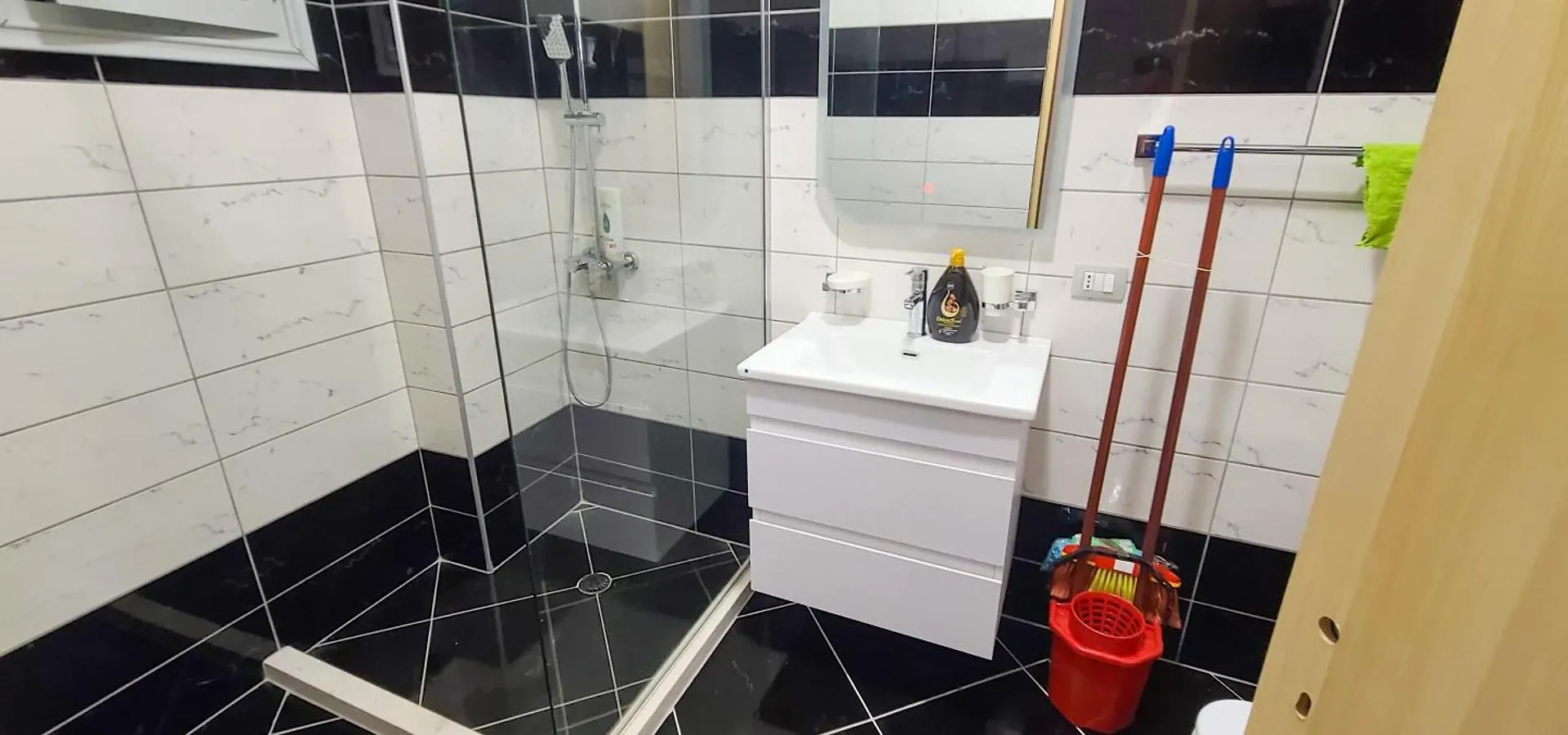 Deda'S Summer Apartments Влёра