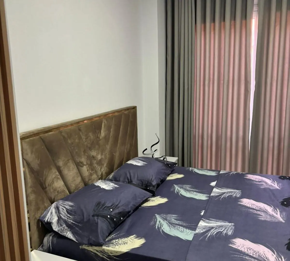 Deda'S Summer Apartments Влёра 0*,